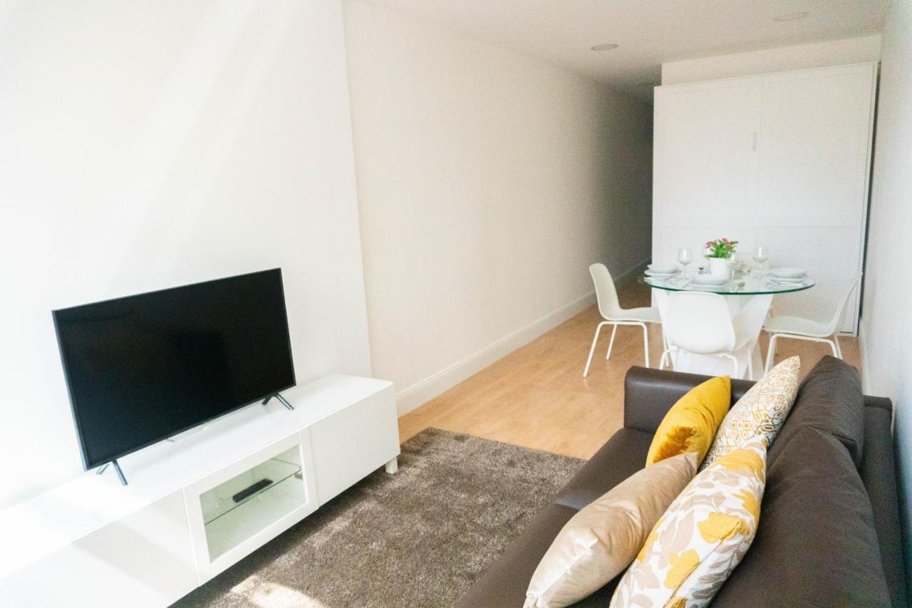 Finest Rentals - Downtown Villa ฟุงชาล ภายนอก รูปภาพ